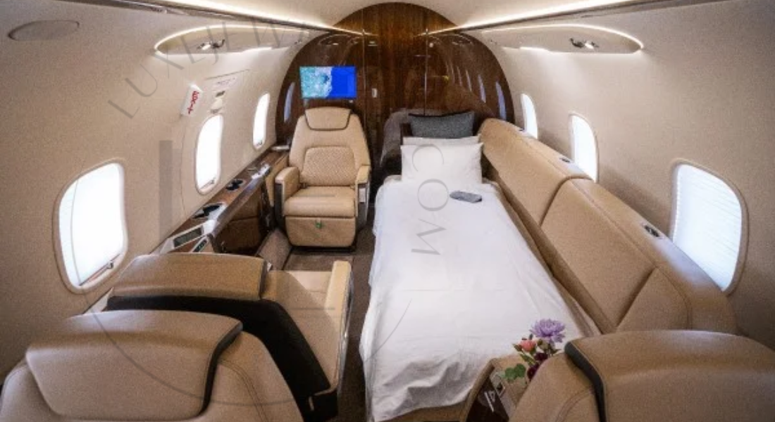 Bombardier Challenger 350 Jet